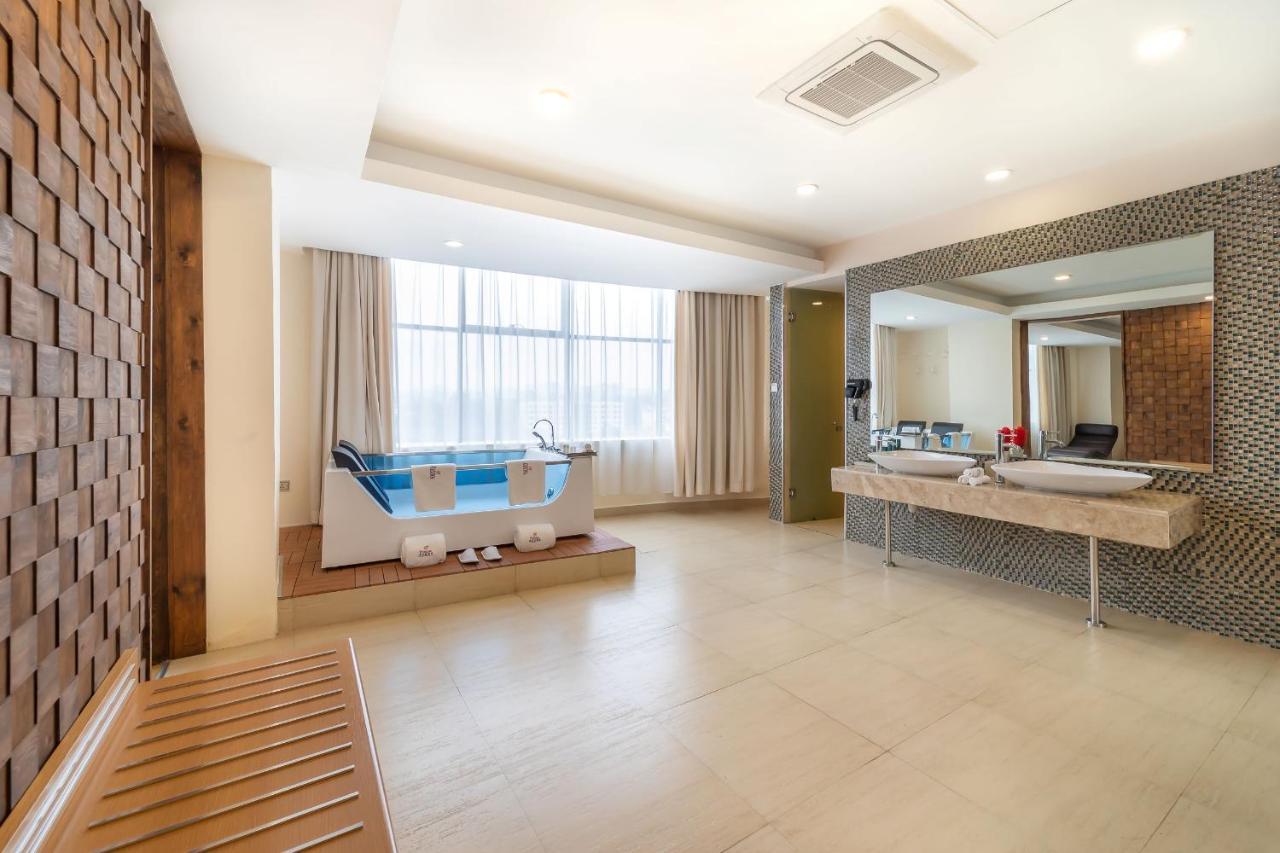 Prideinn Azure Hotel Nairobi Westlands Ngoại thất bức ảnh